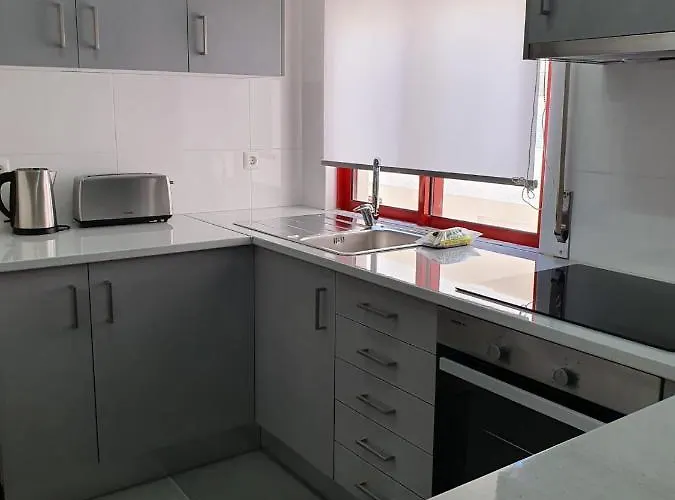 Varandas Do Mar 3- Remodelado, Wifi, 150mt * Quarteira